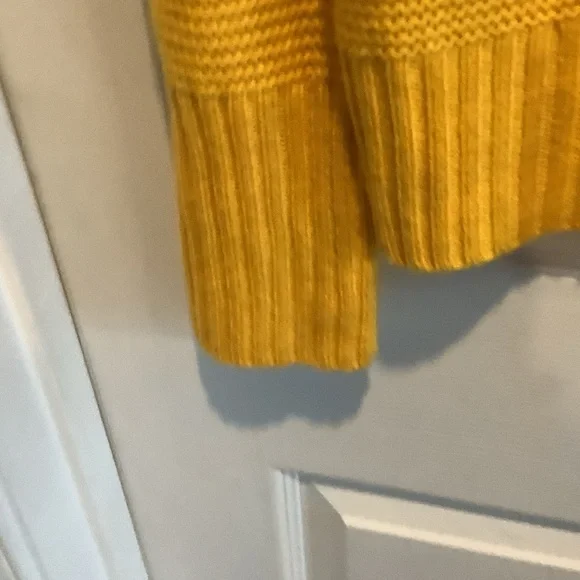 Banana Republic Yellow Cowl Neck Sweater - Picture 7 of 10